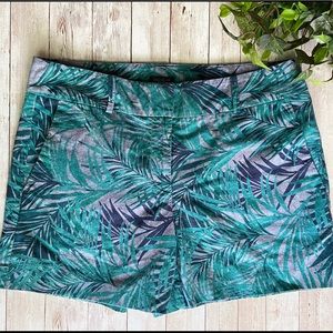 Ann Taylor factory Palm Leaf Print Shorts sz 6